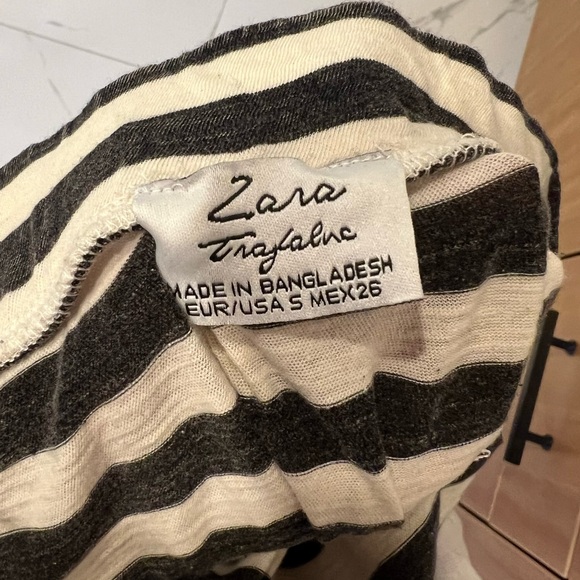 Zara grey & cream striped maxi skirt - Picture 4 of 4